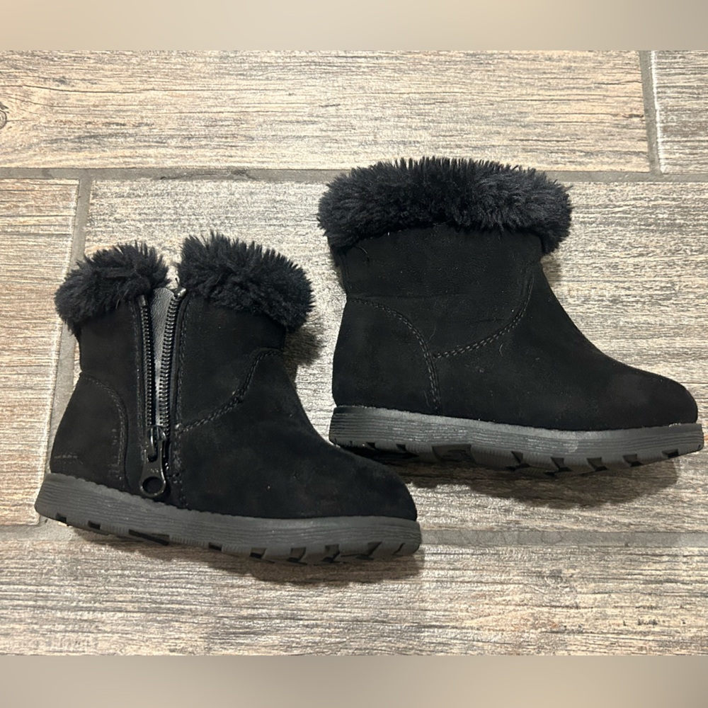 Cat & Jack Boot Bundle - Picture 6 of 7